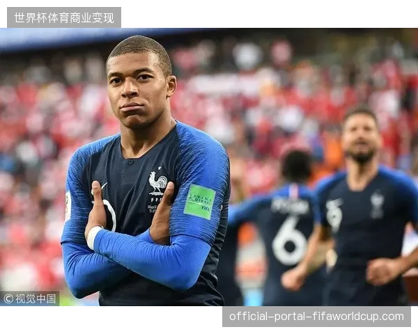姆巴佩与维尼修斯在俱乐部的位置重叠问题或将延续至国家队，考验德尚的战术安排智慧